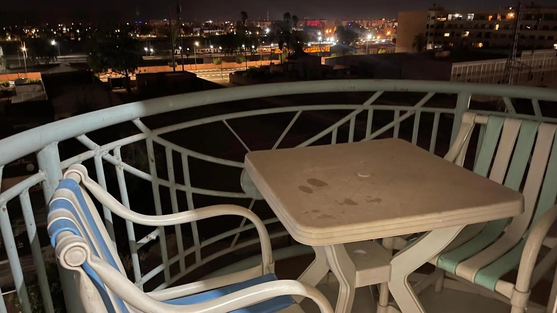 Apartment Appartement 30 Au 5 Eme Etage Avec Balcon Marrakesh